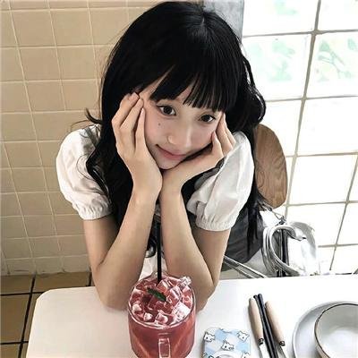 忧郁小女孩